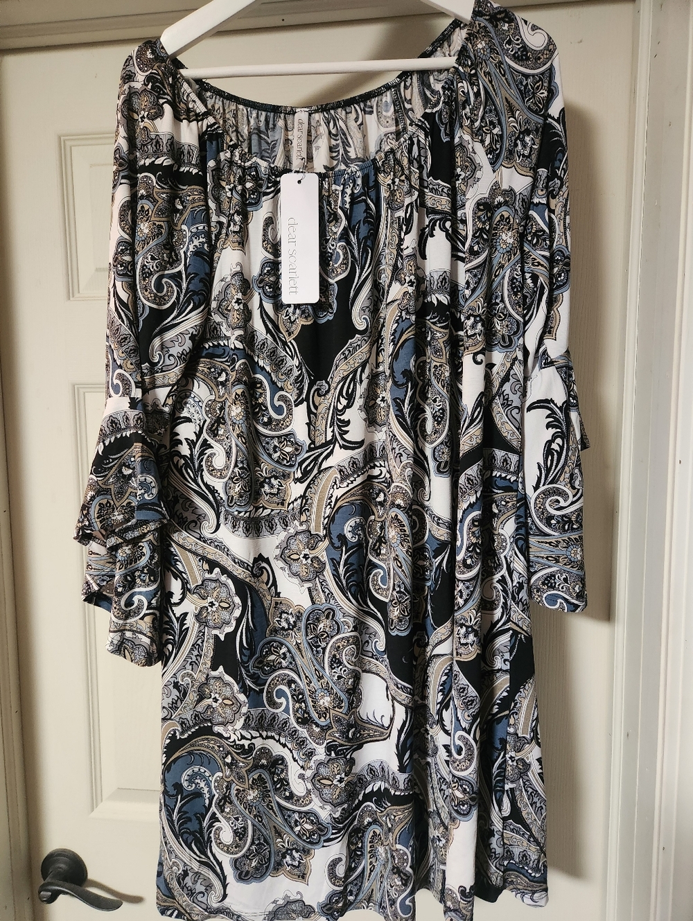 Dear Scarlett NWT Paisley Dress – Size Large